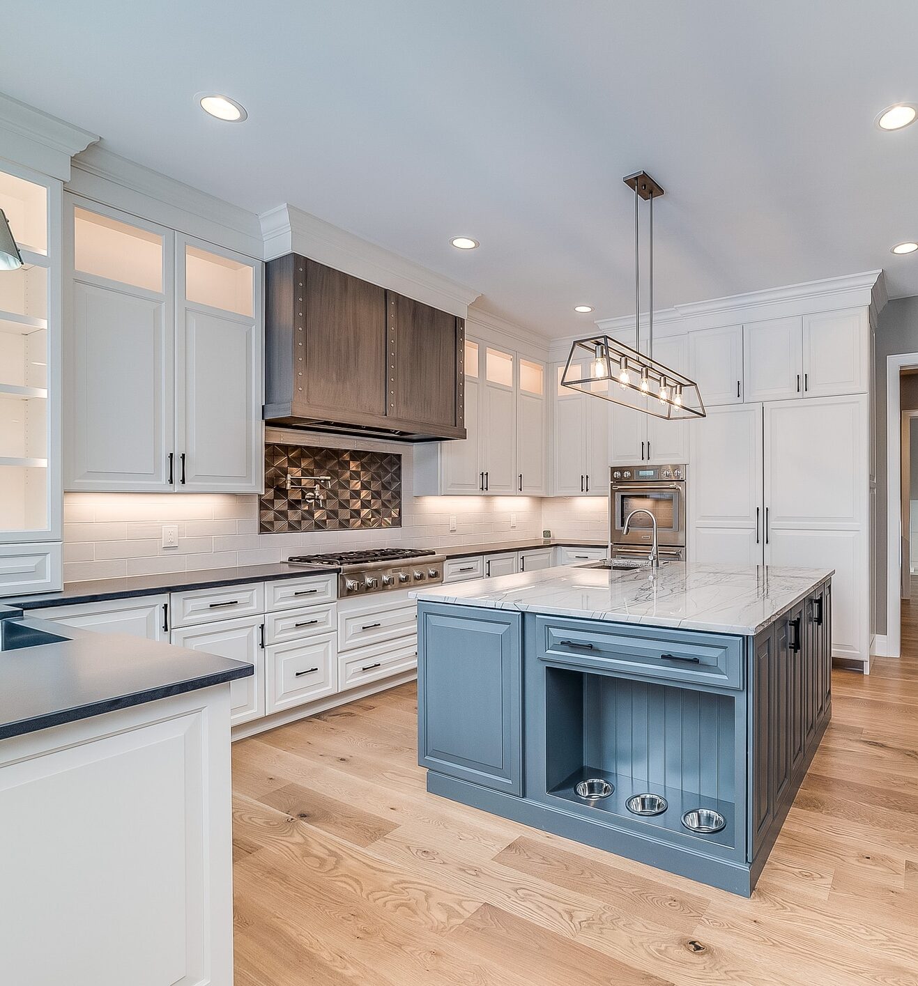 white quartzite countertops installation